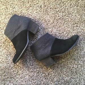 Toms Leila black and grey ankle boots size 8.5
